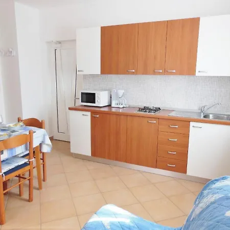 בית הארחה Anita's Terrace זמברטיה