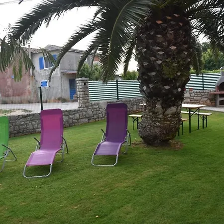 Anita's Terrace 3*