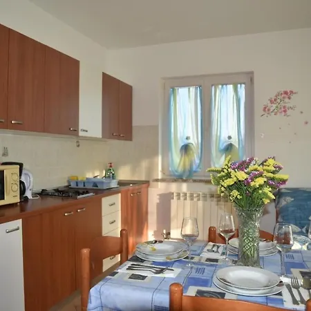 Anita's Terrace 3*